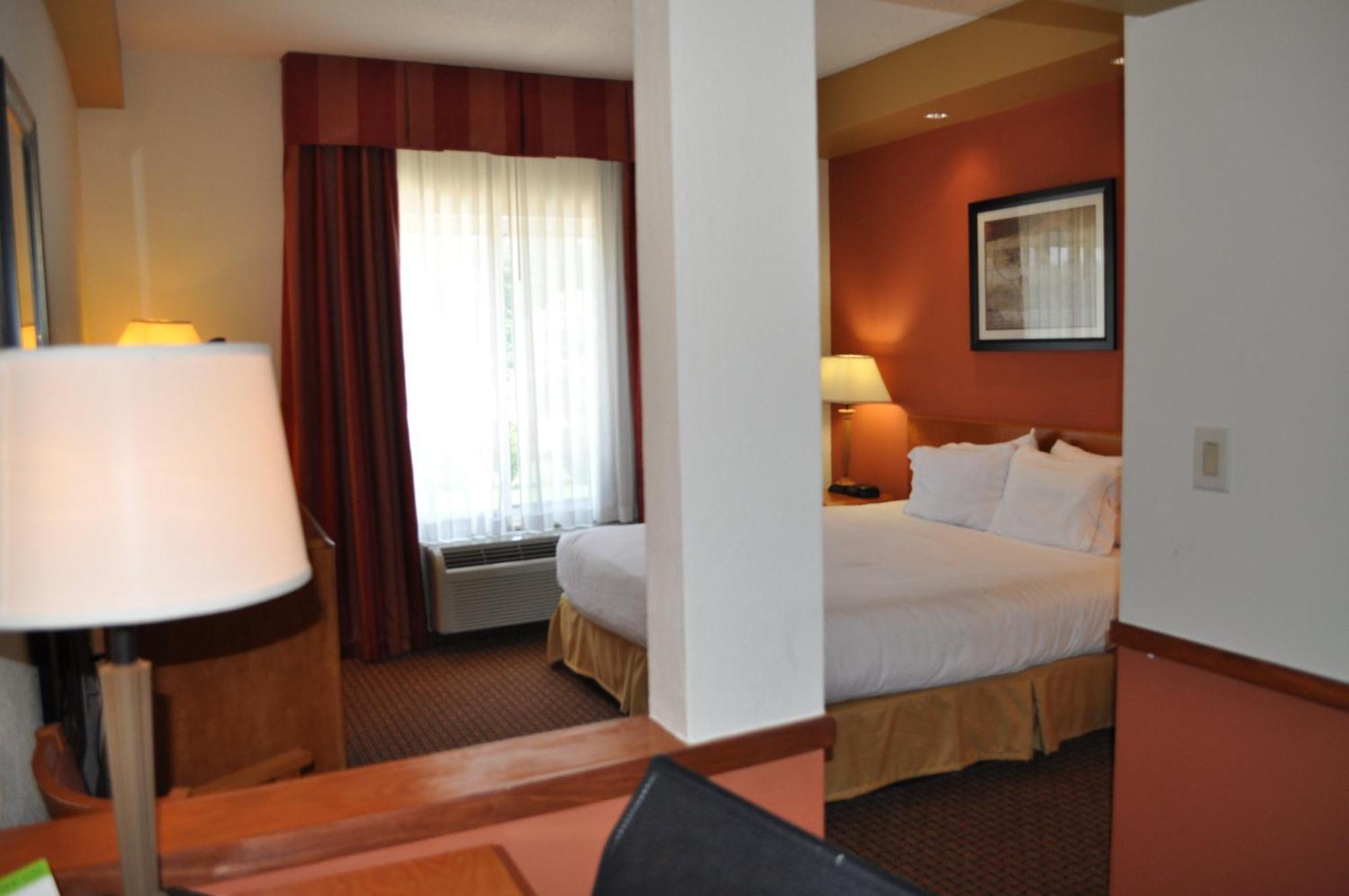 Holiday Inn Express Williamston By Ihg Ngoại thất bức ảnh